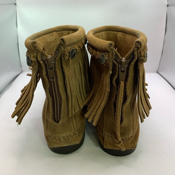 Minnetonka Women’s Fringe Ankle Boots Brown Leather Size 7 - Picture 4 of 9